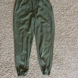 Thread & Supply Green Cargo Pant